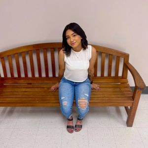 Meet your Posher, Melly